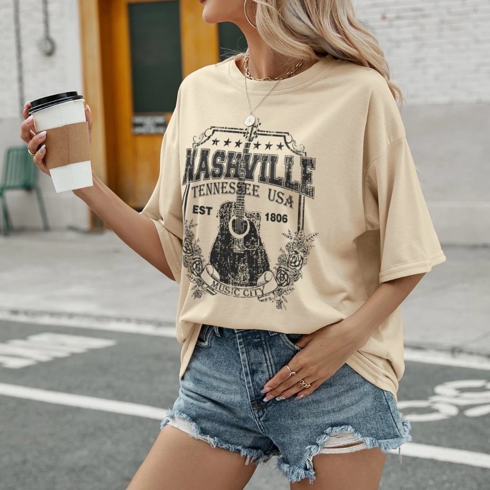 Casual Graphic Tee Khaki - Picture 4 of 4